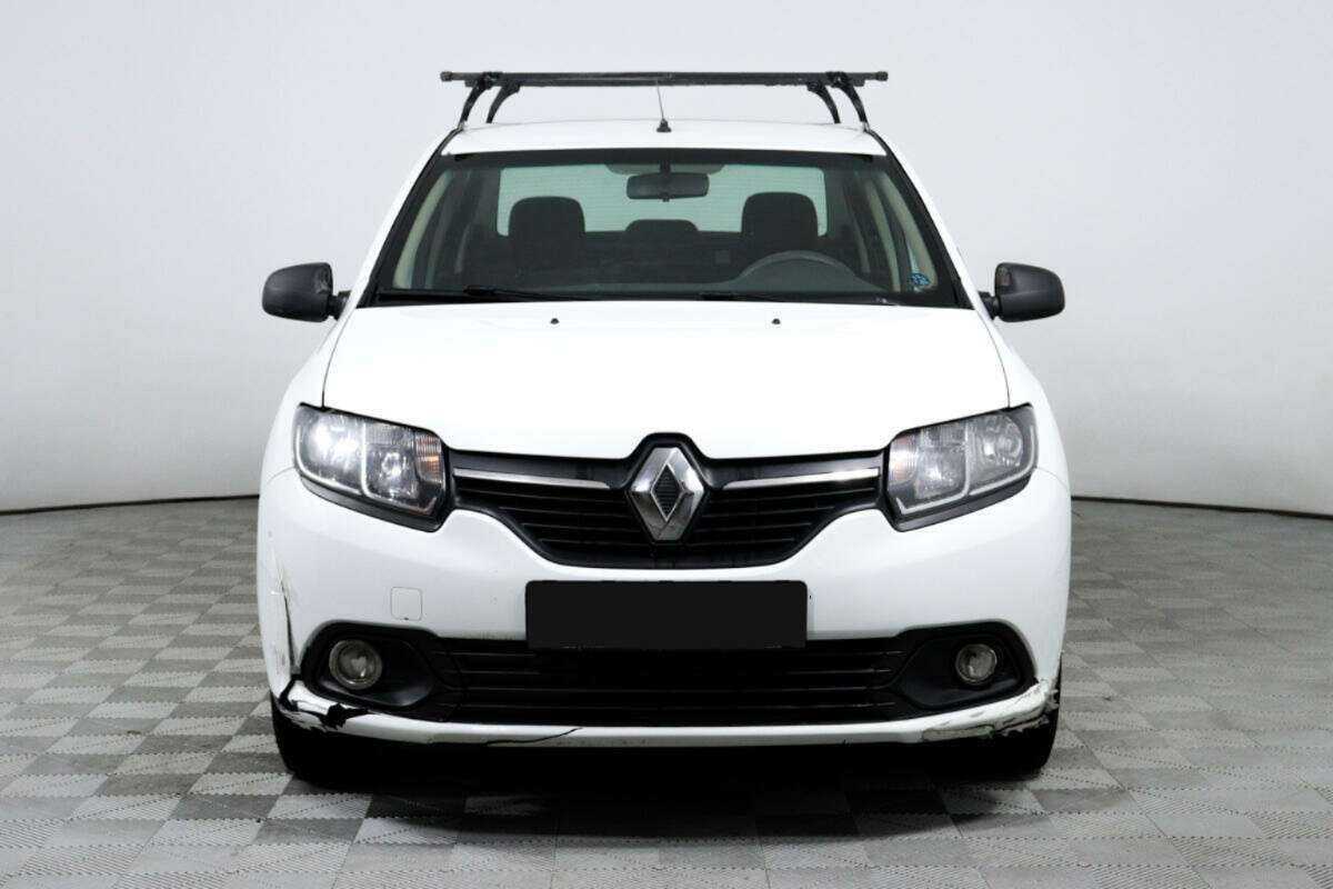 Купить Renault Logan с пробегом. Фото: #1