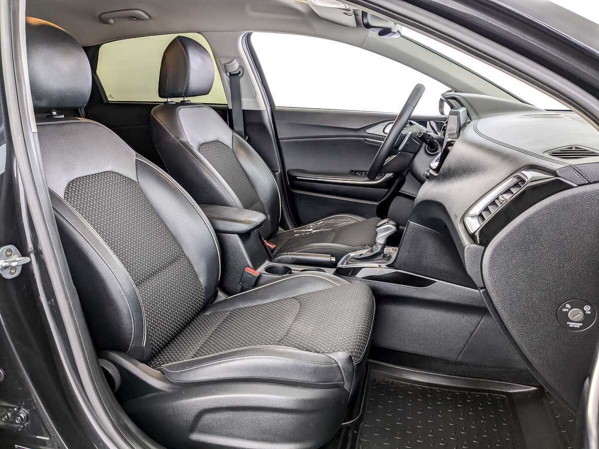 Купить Kia Ceed с пробегом. Фото: #18