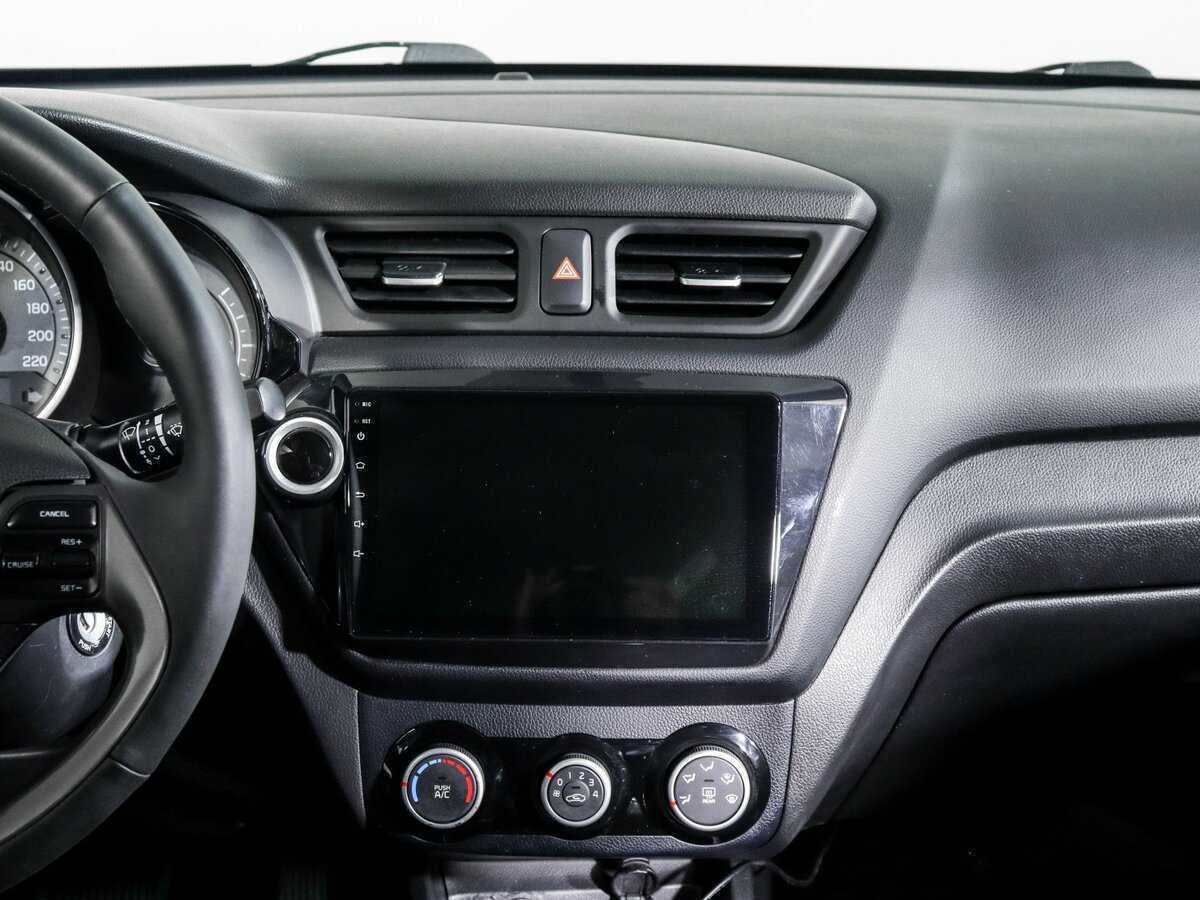 Купить Kia Rio с пробегом. Фото: #9