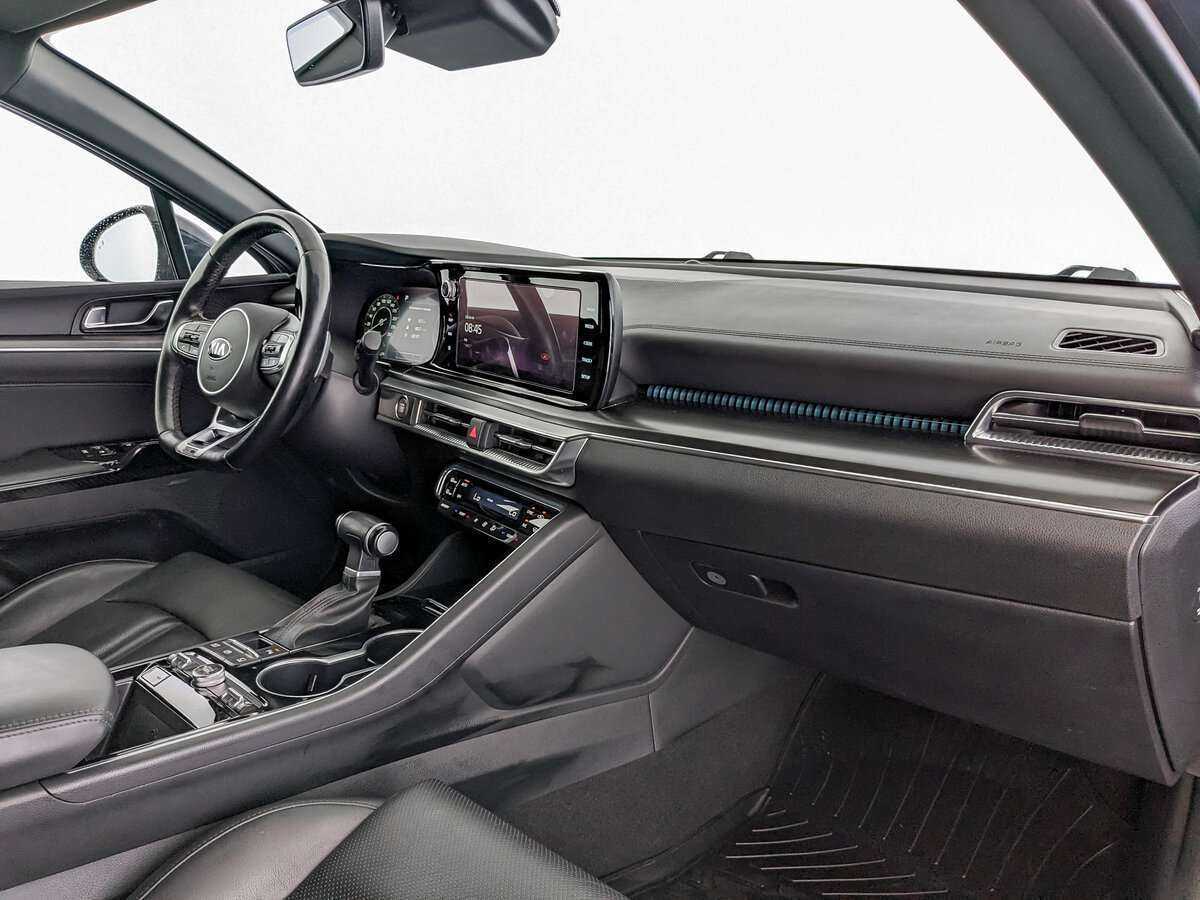 Купить Kia K5 с пробегом. Фото: #8