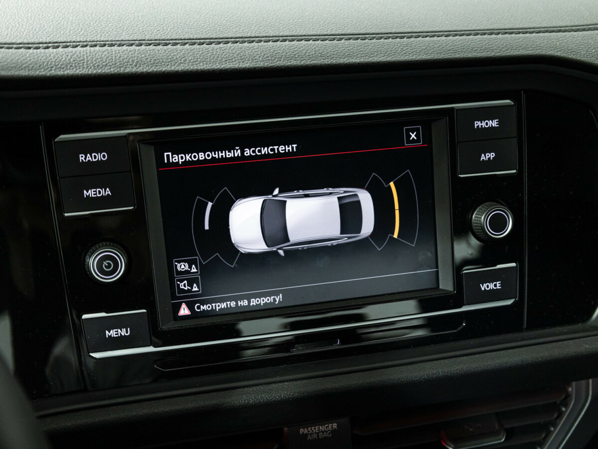 Купить Volkswagen Jetta с пробегом. Фото: #14