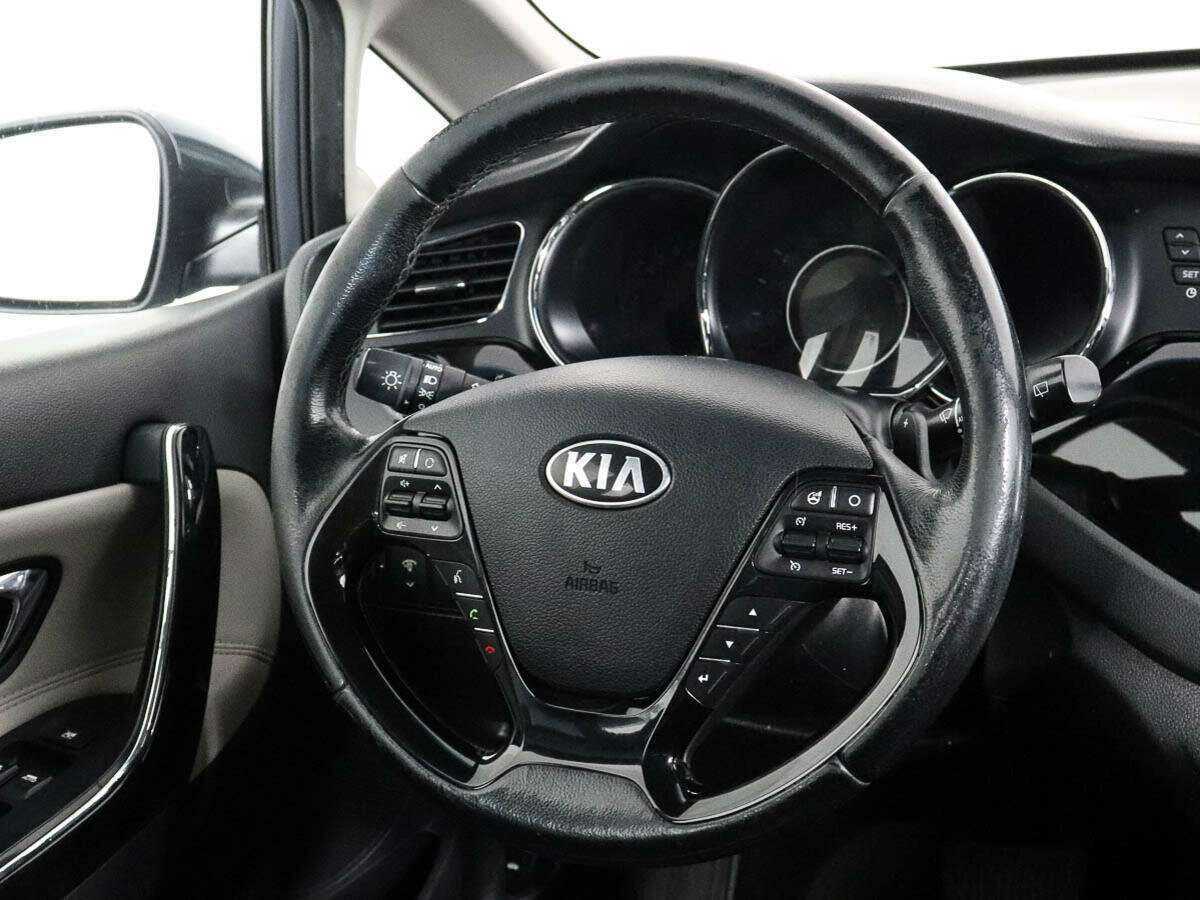 Купить Kia Ceed с пробегом. Фото: #12