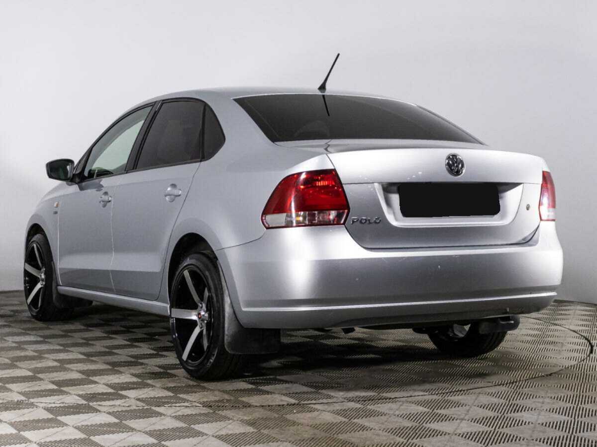 Купить Volkswagen Polo с пробегом. Фото: #6