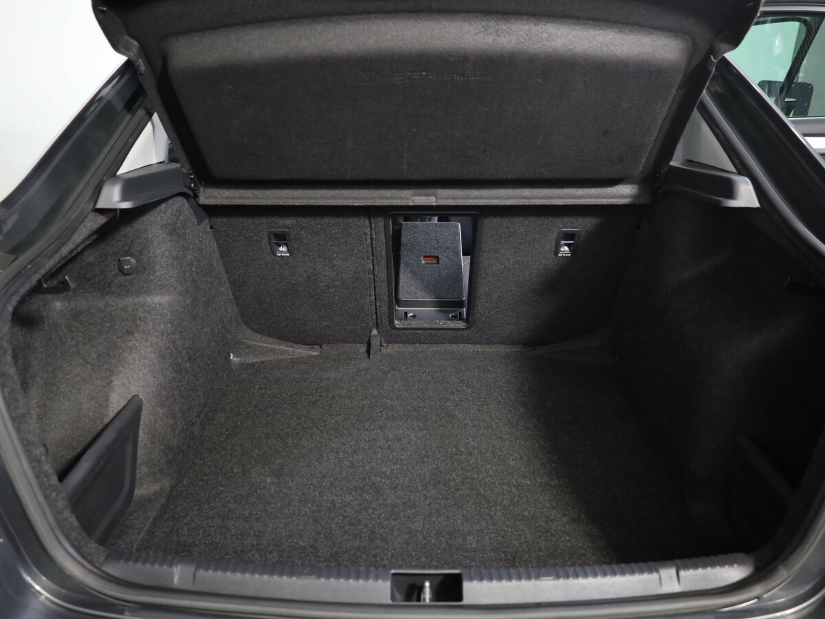 Купить Skoda Rapid с пробегом. Фото: #27