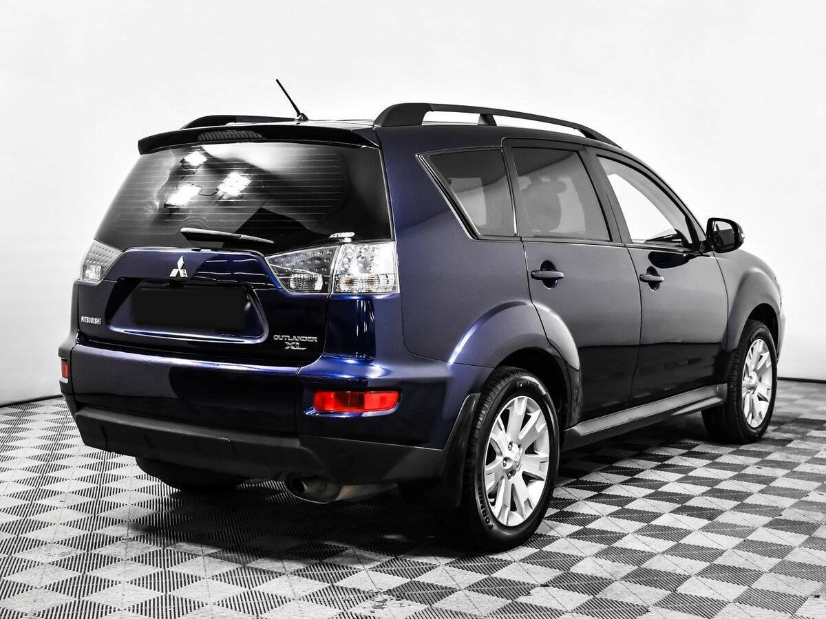 Купить Mitsubishi Outlander с пробегом. Фото: #4
