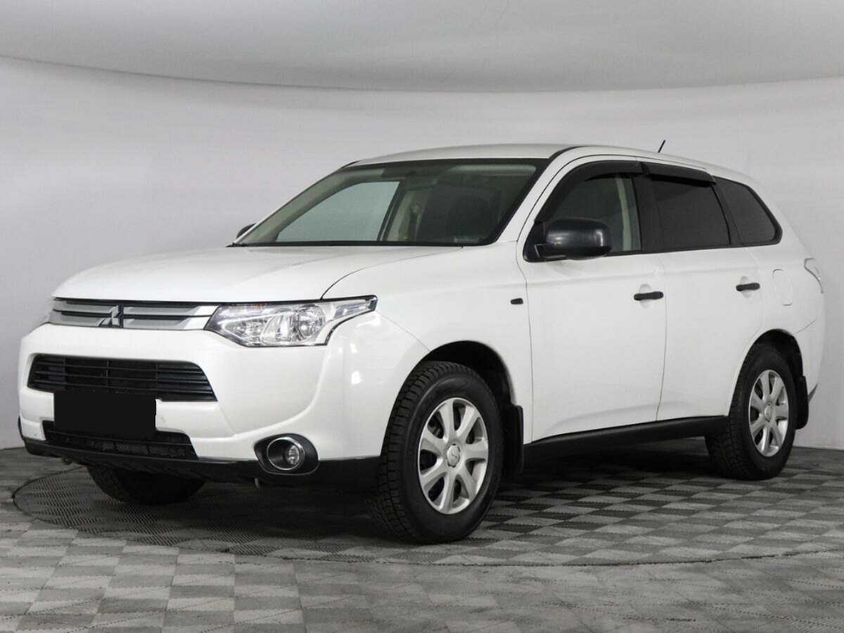 Купить Mitsubishi Outlander с пробегом. Посмотреть фото