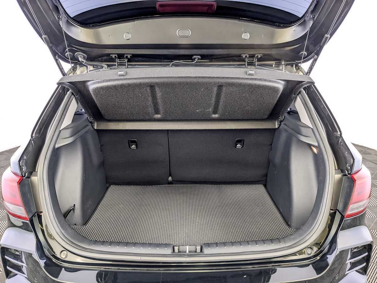 Купить Kia Rio с пробегом. Фото: #9