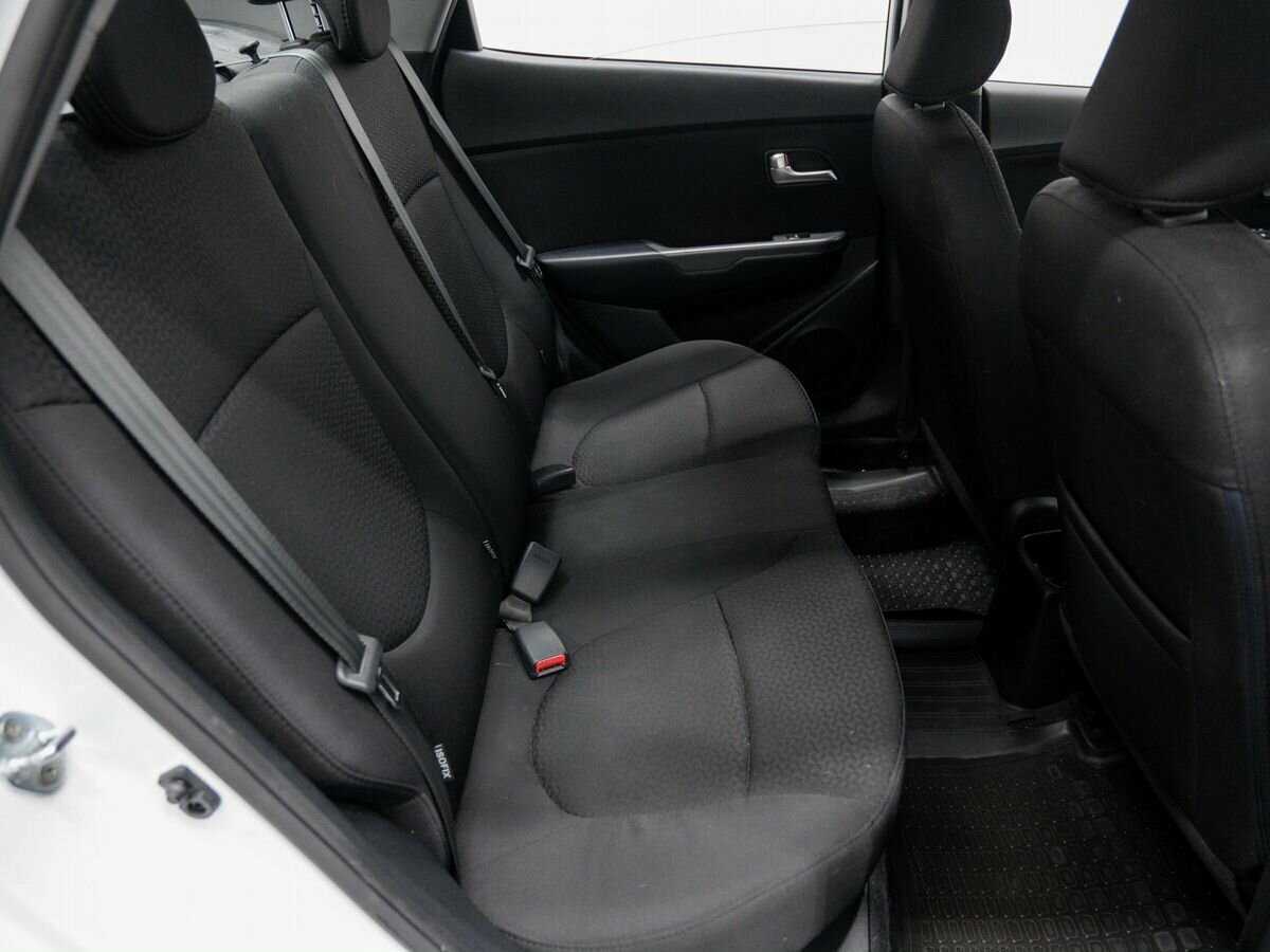 Купить Kia Rio с пробегом. Фото: #8