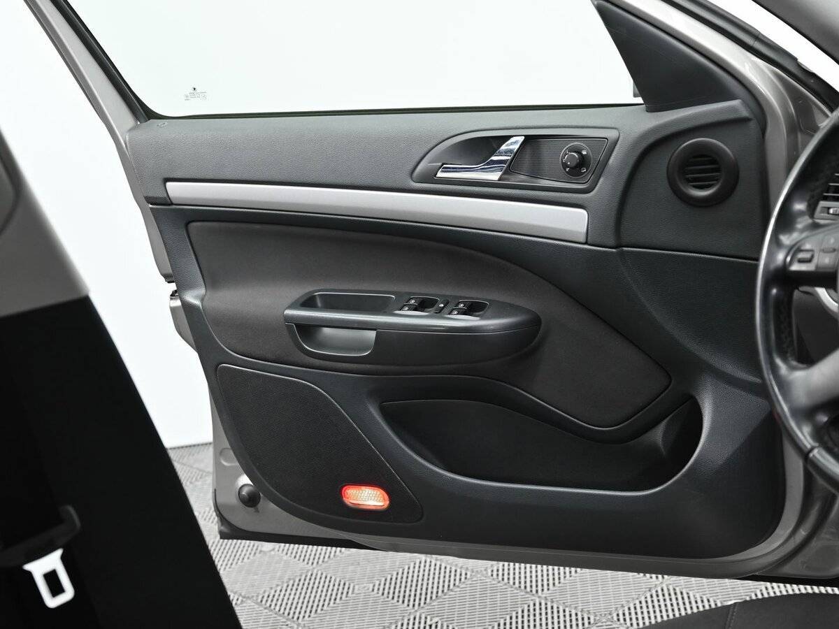 Купить Skoda Octavia с пробегом. Фото: #5