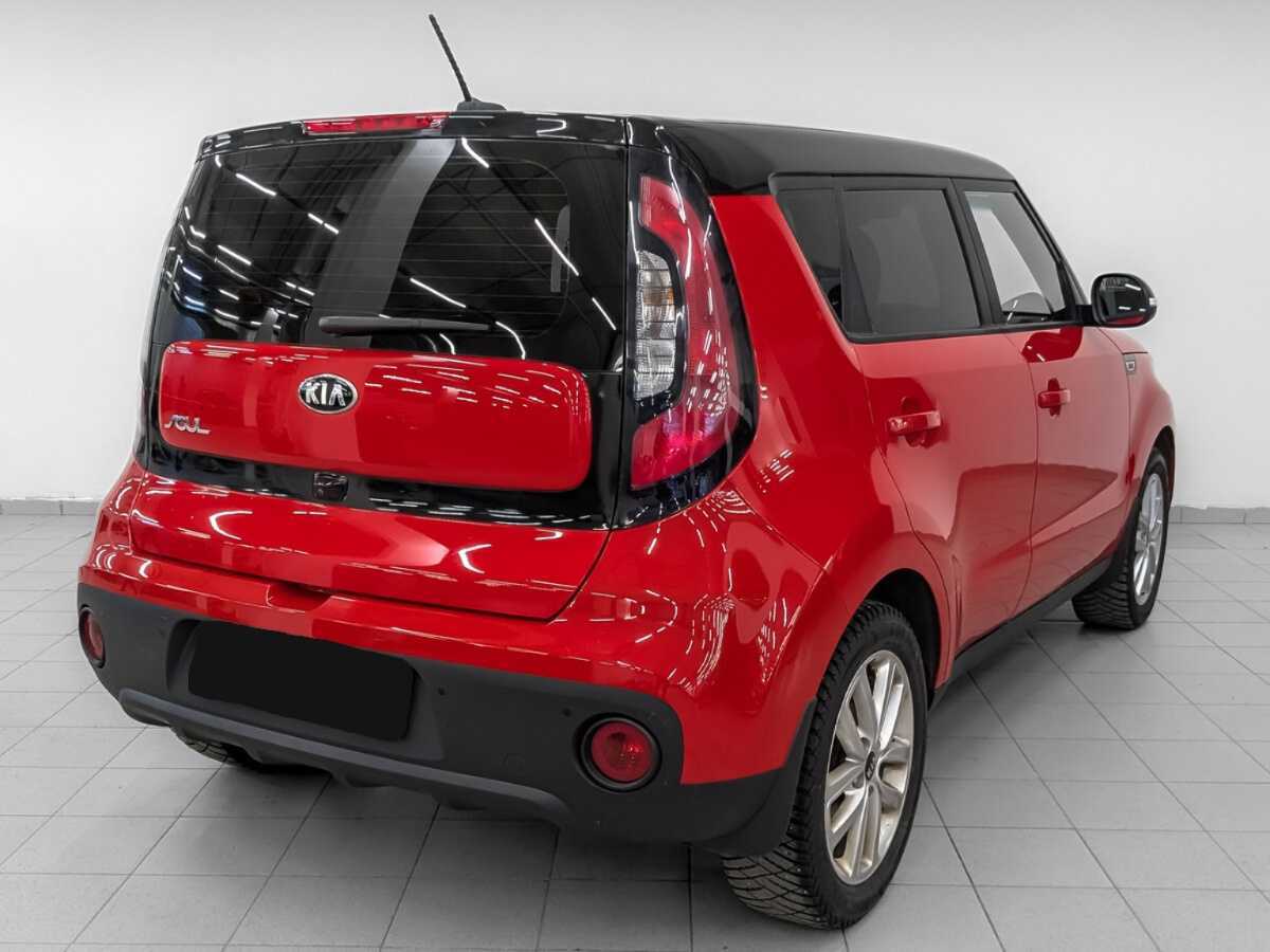 Купить Kia Soul с пробегом. Фото: #4