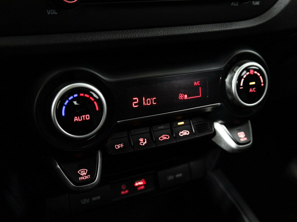 Купить Kia Rio с пробегом. Фото: #14