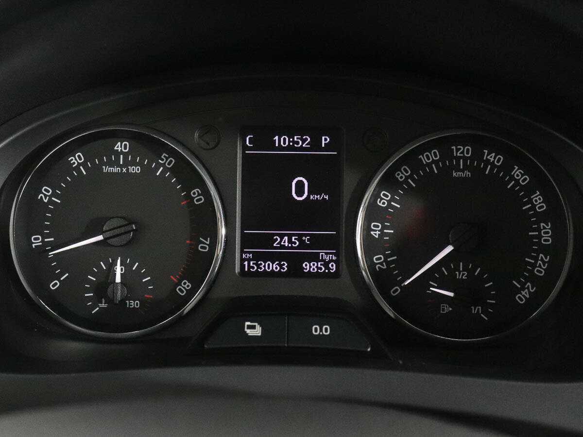 Купить Skoda Rapid с пробегом. Фото: #9
