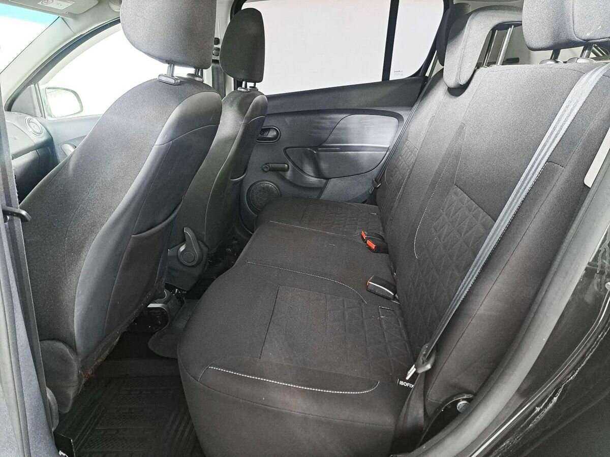 Купить Renault Sandero с пробегом. Фото: #8