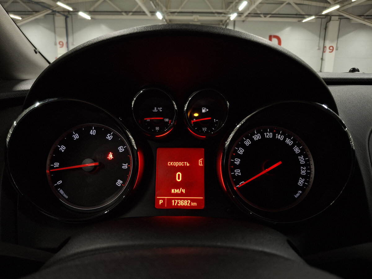 Купить Opel Astra с пробегом. Фото: #12