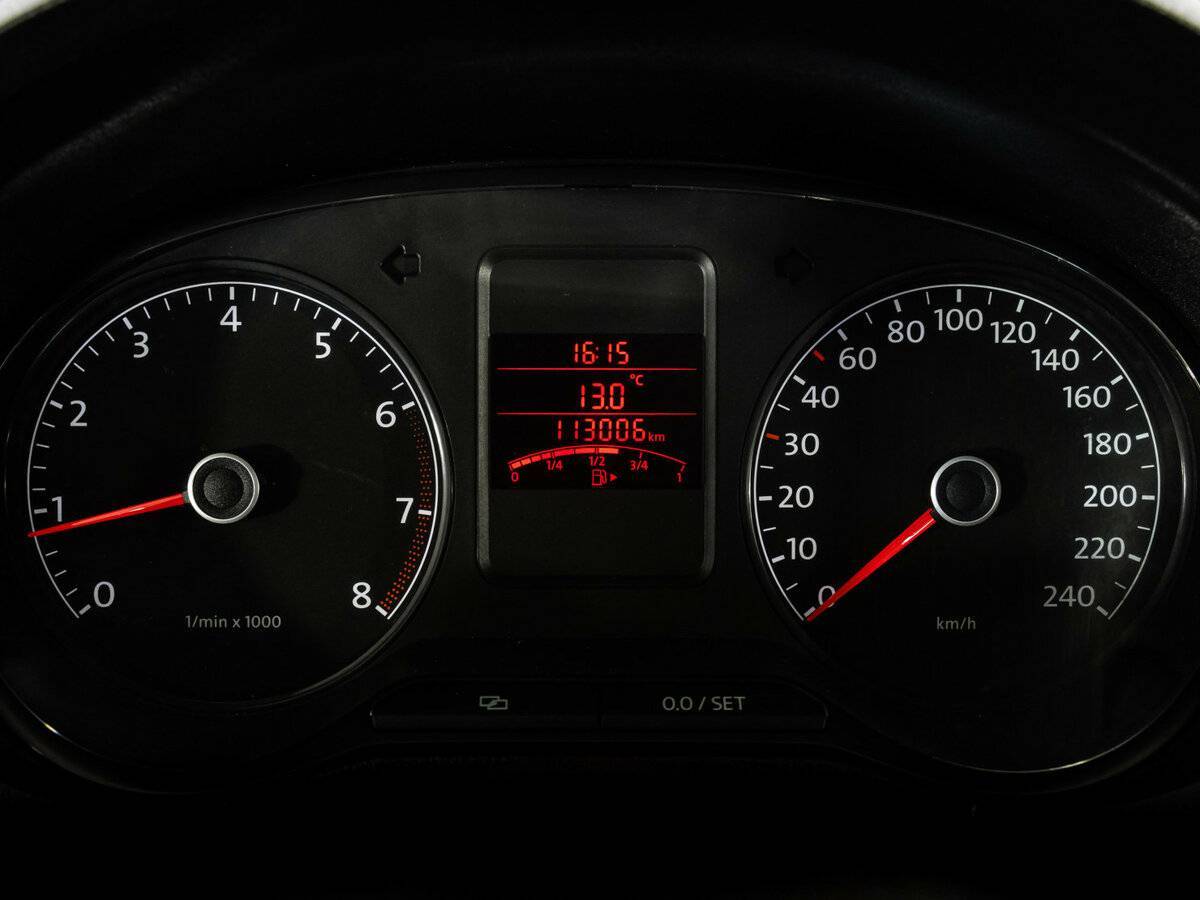 Купить Volkswagen Polo с пробегом. Фото: #14