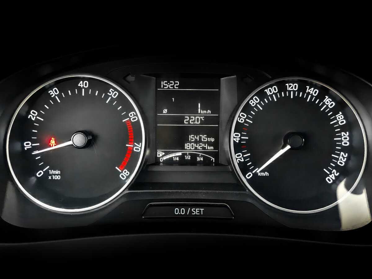 Купить Skoda Rapid с пробегом. Фото: #12