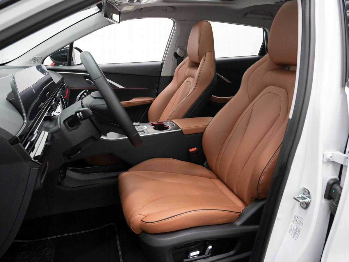 Купить OMODA C5 с пробегом. Фото: #9