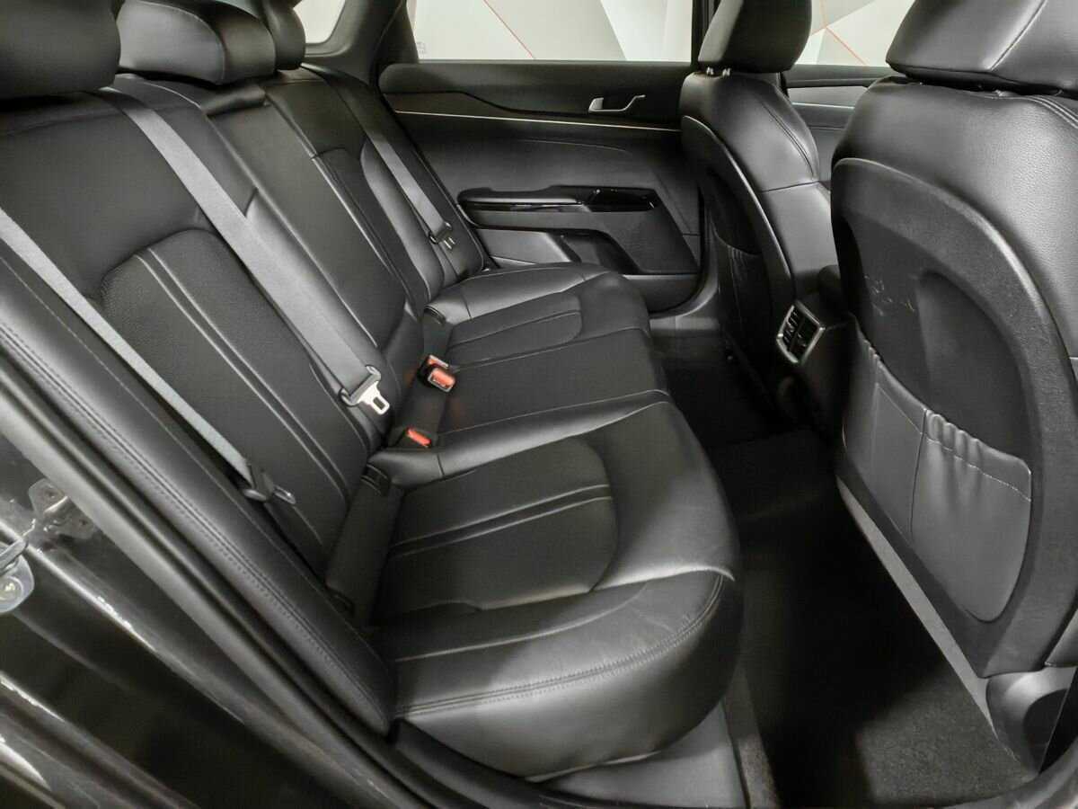 Купить Kia K5 с пробегом. Фото: #11