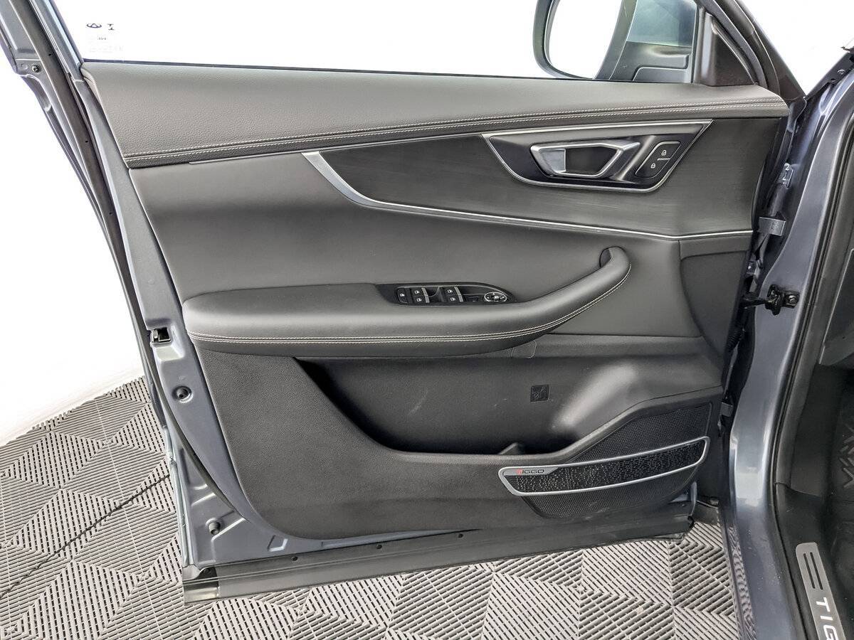 Купить Chery Tiggo 8 с пробегом. Фото: #18