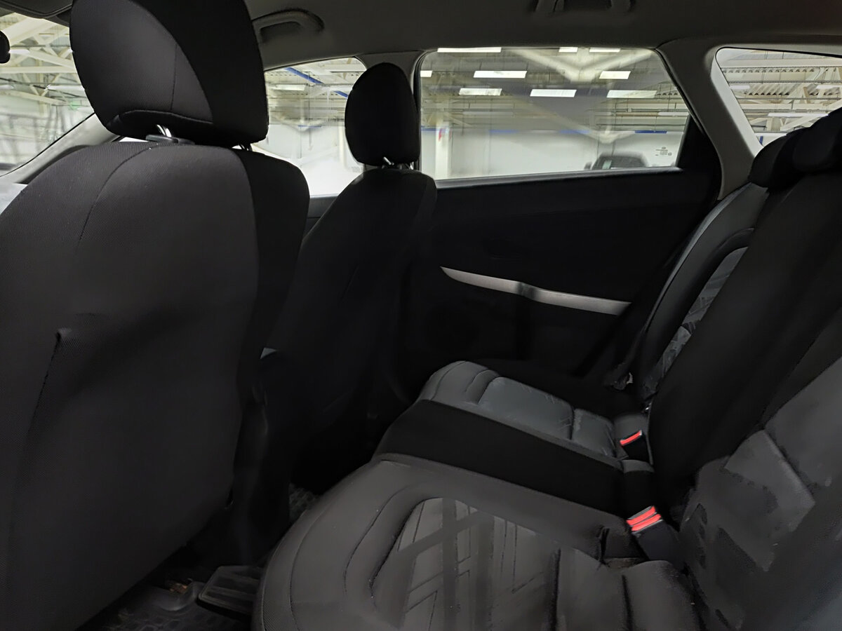 Купить Kia Ceed с пробегом. Фото: #10