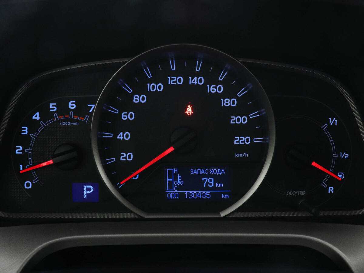 Купить Toyota RAV4 с пробегом. Фото: #10