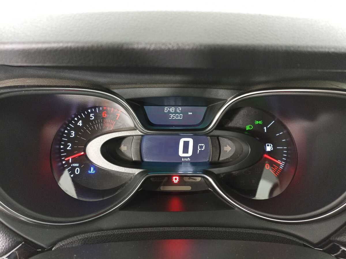 Купить Renault Kaptur с пробегом. Фото: #12