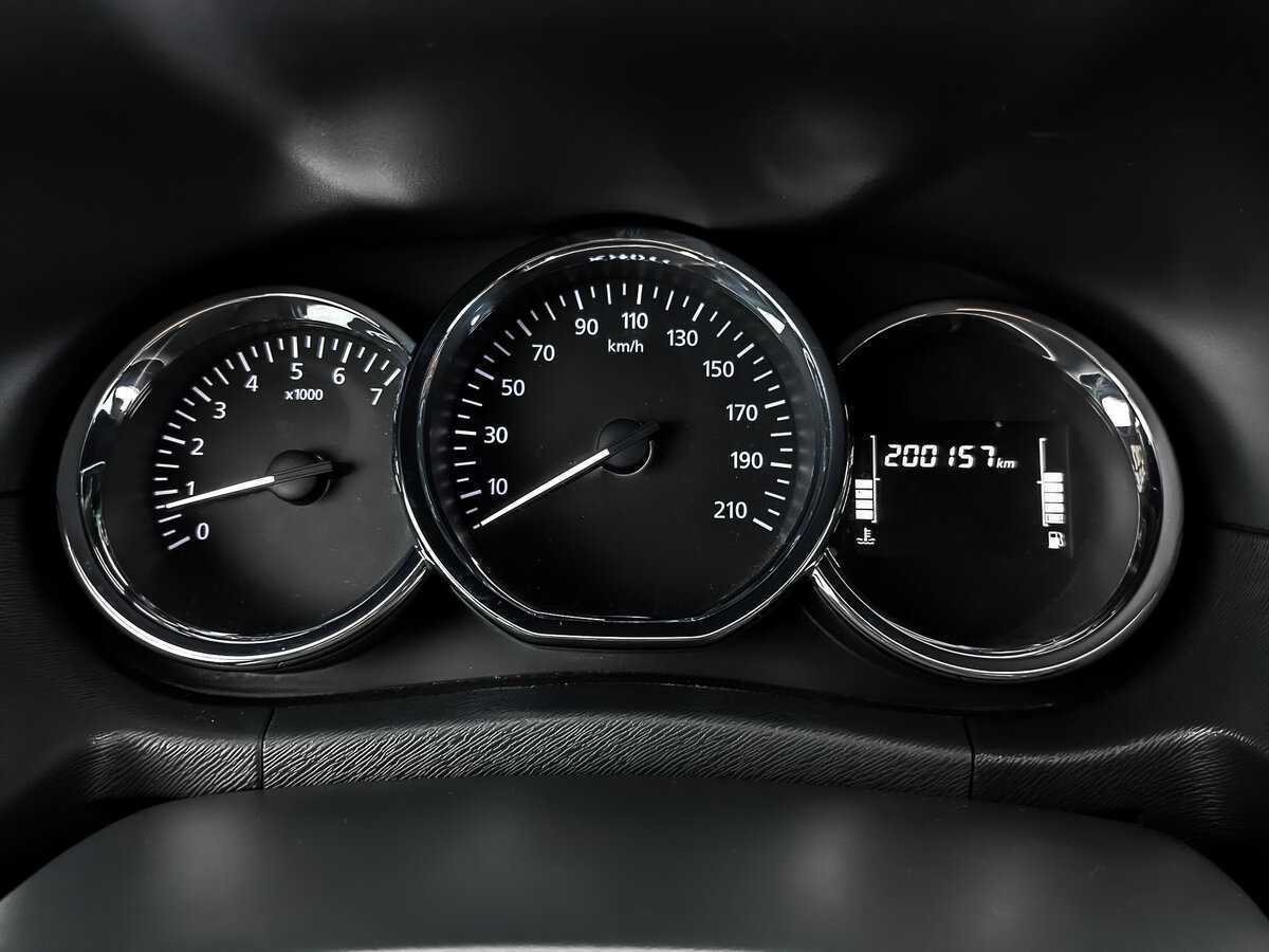 Купить Nissan Terrano с пробегом. Фото: #15