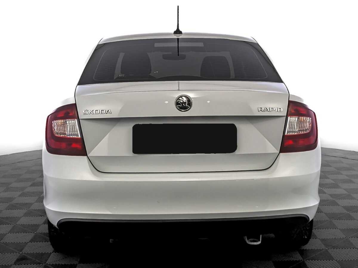 Купить Skoda Rapid с пробегом. Фото: #5