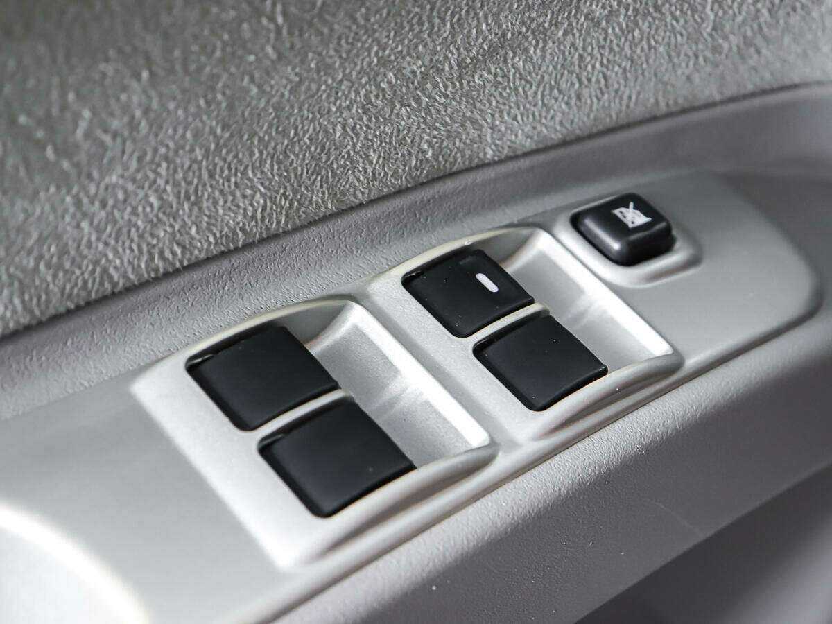 Купить Mitsubishi Pajero Sport с пробегом. Фото: #16