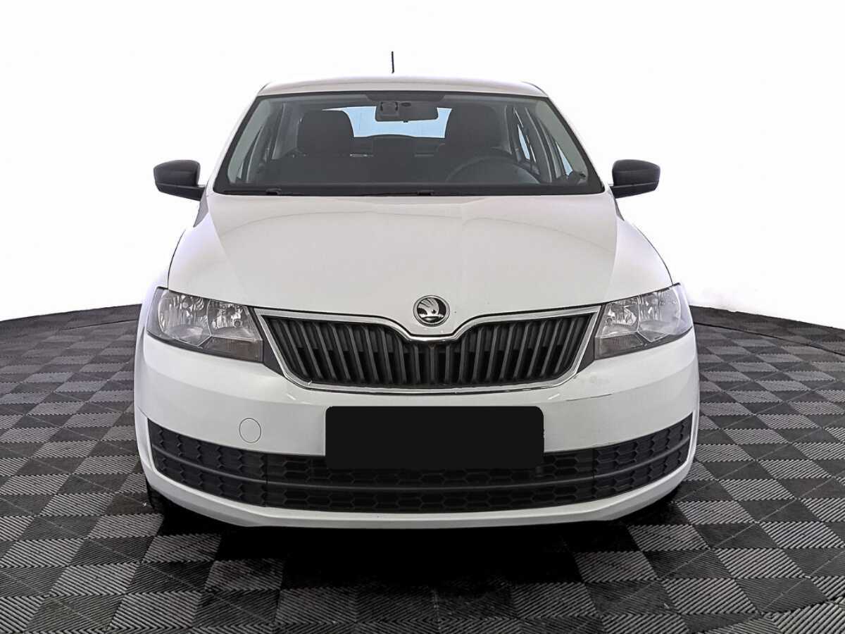 Купить Skoda Rapid с пробегом. Фото: #1