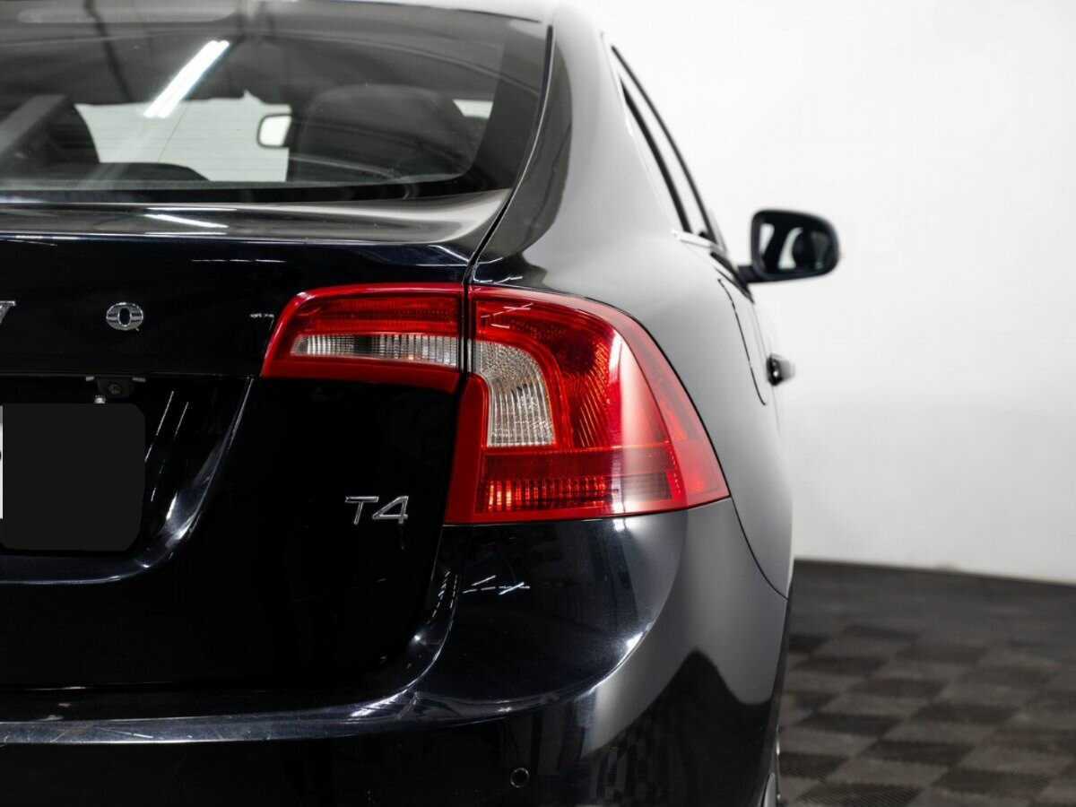 Купить Volvo S60 с пробегом. Фото: #6