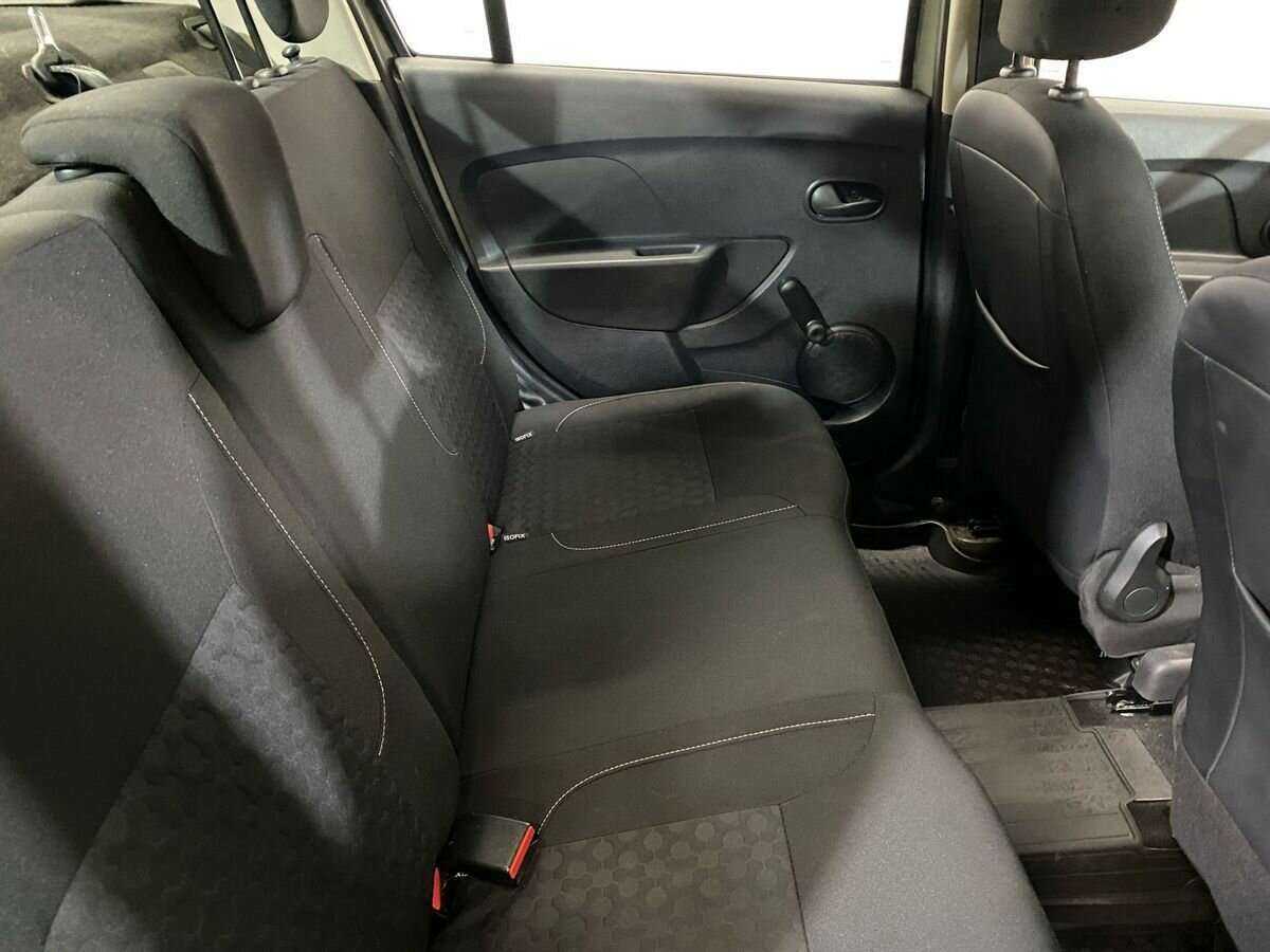 Купить Renault Logan с пробегом. Фото: #10