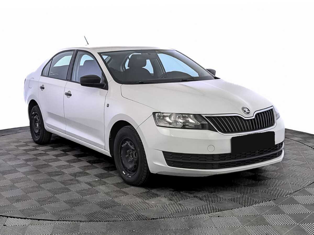 Купить Skoda Rapid с пробегом. Фото: #2