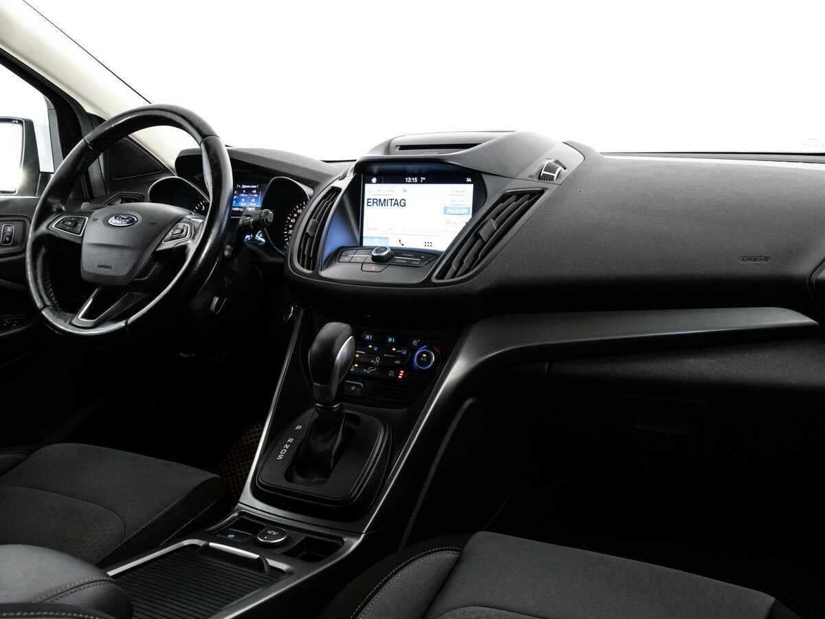 Купить Ford Kuga с пробегом. Фото: #6