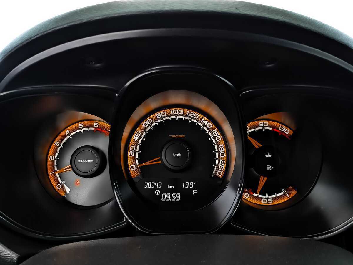 Купить Lada (ВАЗ) Vesta с пробегом. Фото: #11