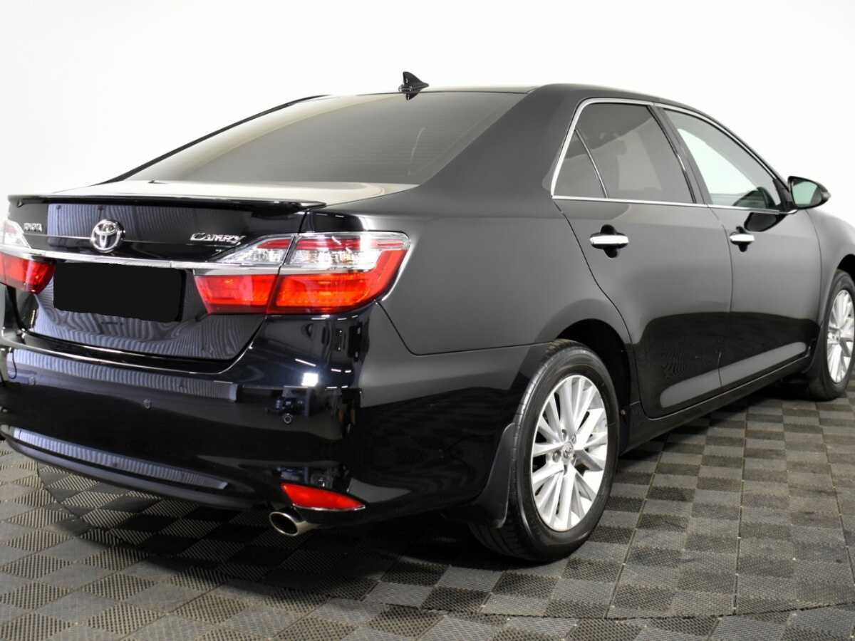 Купить Toyota Camry с пробегом. Фото: #3
