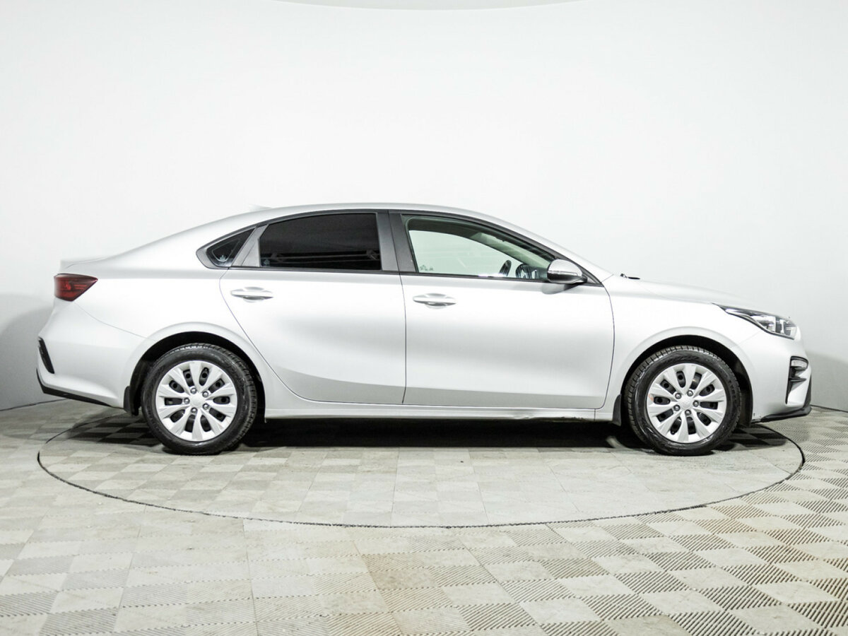 Купить Kia Cerato с пробегом. Фото: #4