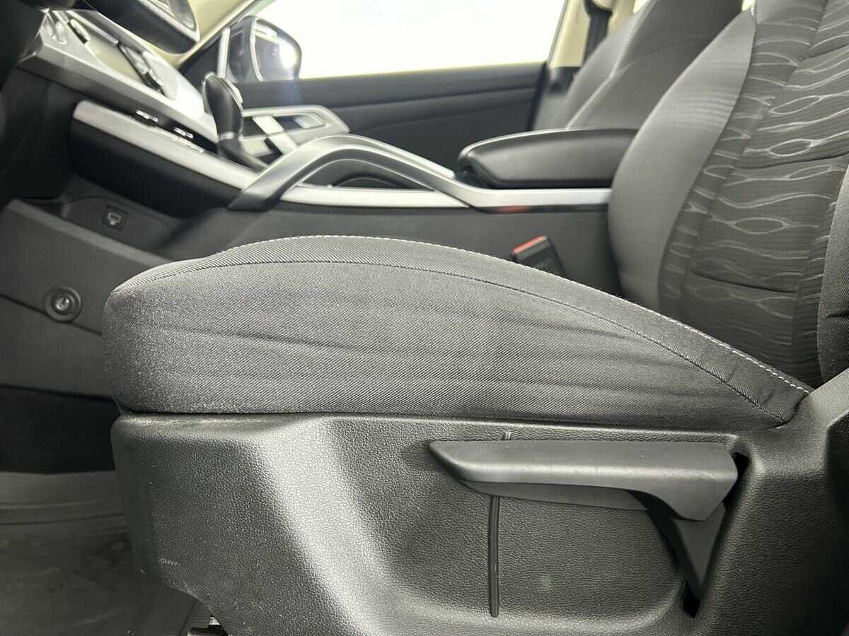 Купить Geely Atlas с пробегом. Фото: #8