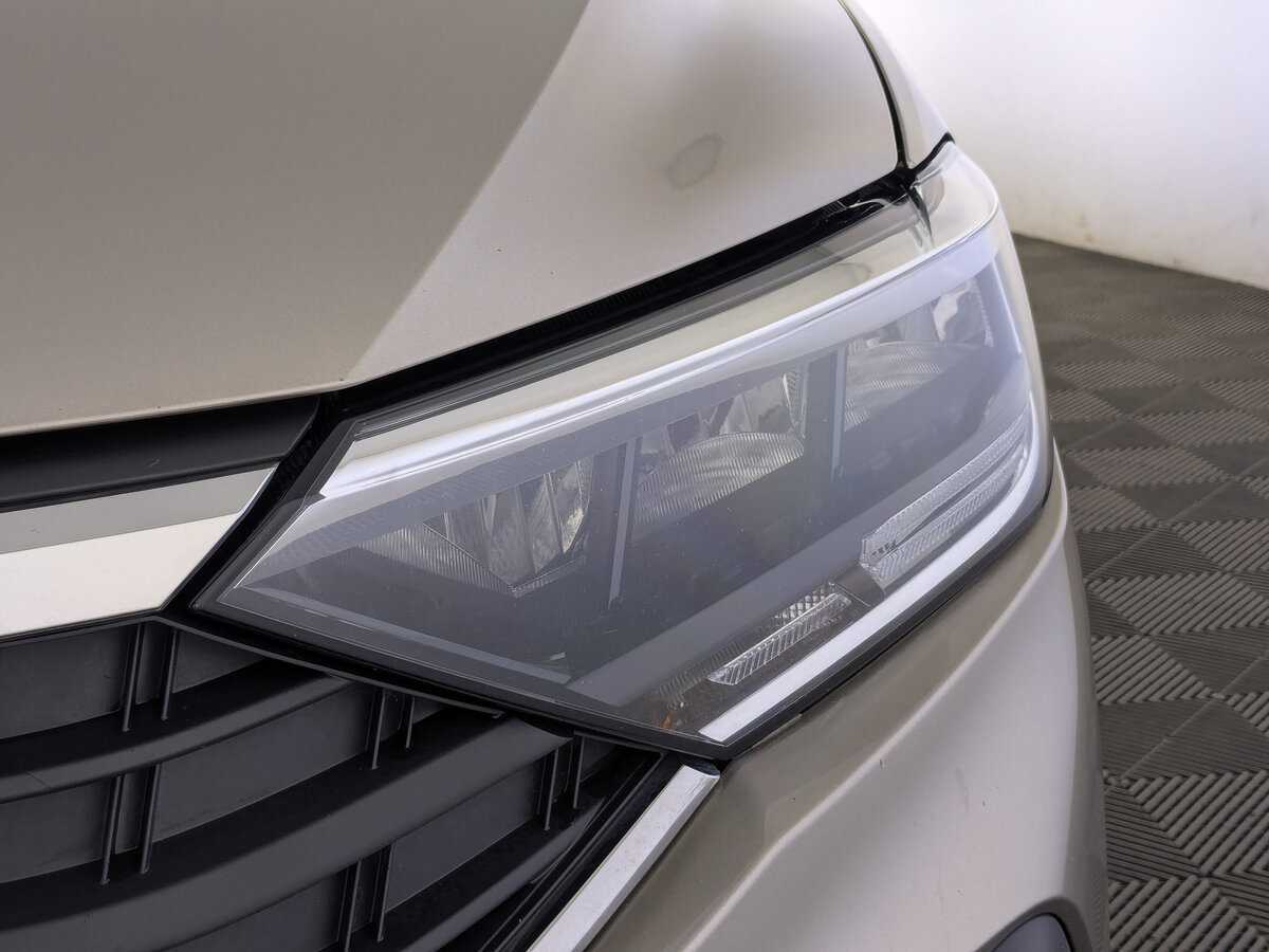 Купить Volkswagen Polo с пробегом. Фото: #10