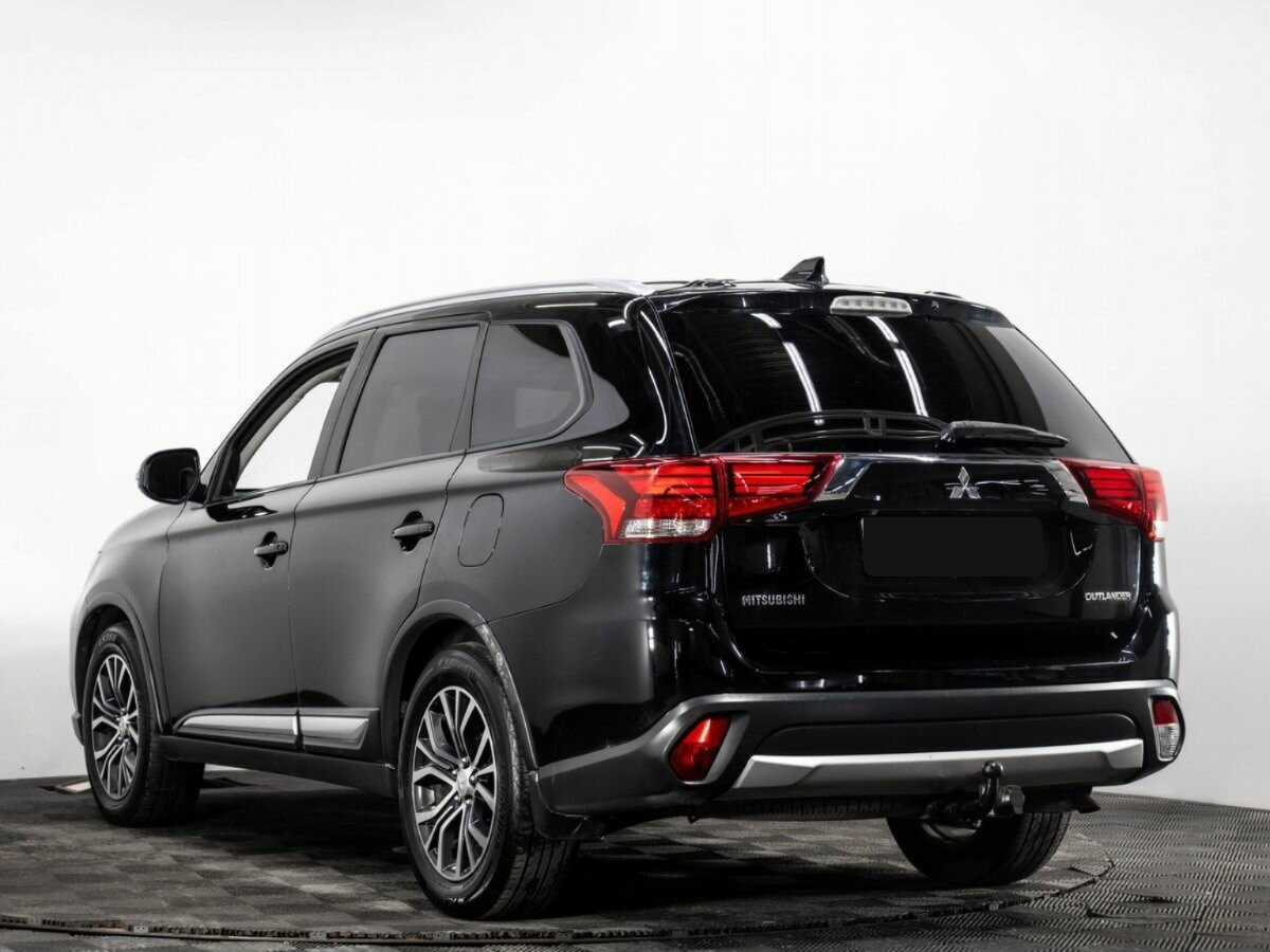 Купить Mitsubishi Outlander с пробегом. Фото: #5