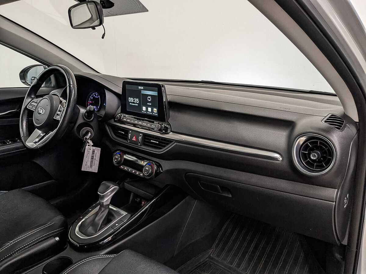 Купить Kia Cerato с пробегом. Фото: #12