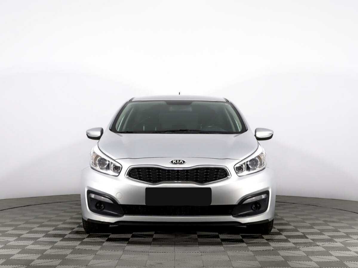 Купить Kia Ceed с пробегом. Фото: #1