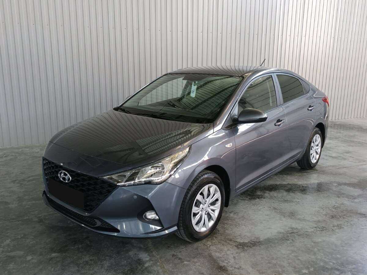 Купить Hyundai Solaris с пробегом. Фото: #0