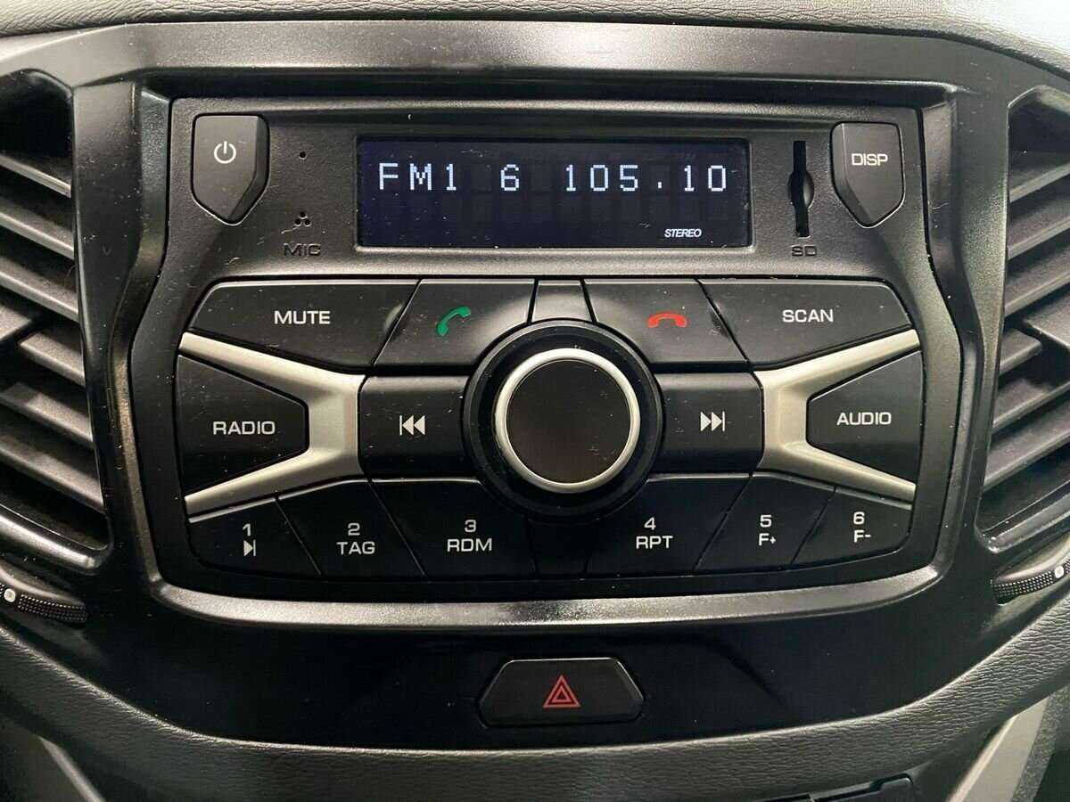 Купить Lada (ВАЗ) Vesta с пробегом. Фото: #13