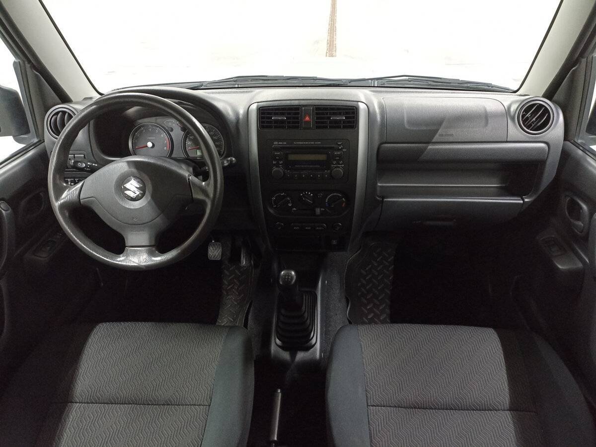 Купить Suzuki Jimny с пробегом. Фото: #13