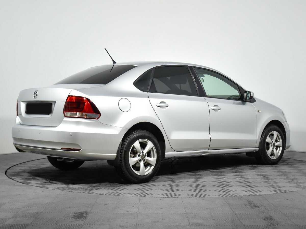 Купить Volkswagen Polo с пробегом. Фото: #4