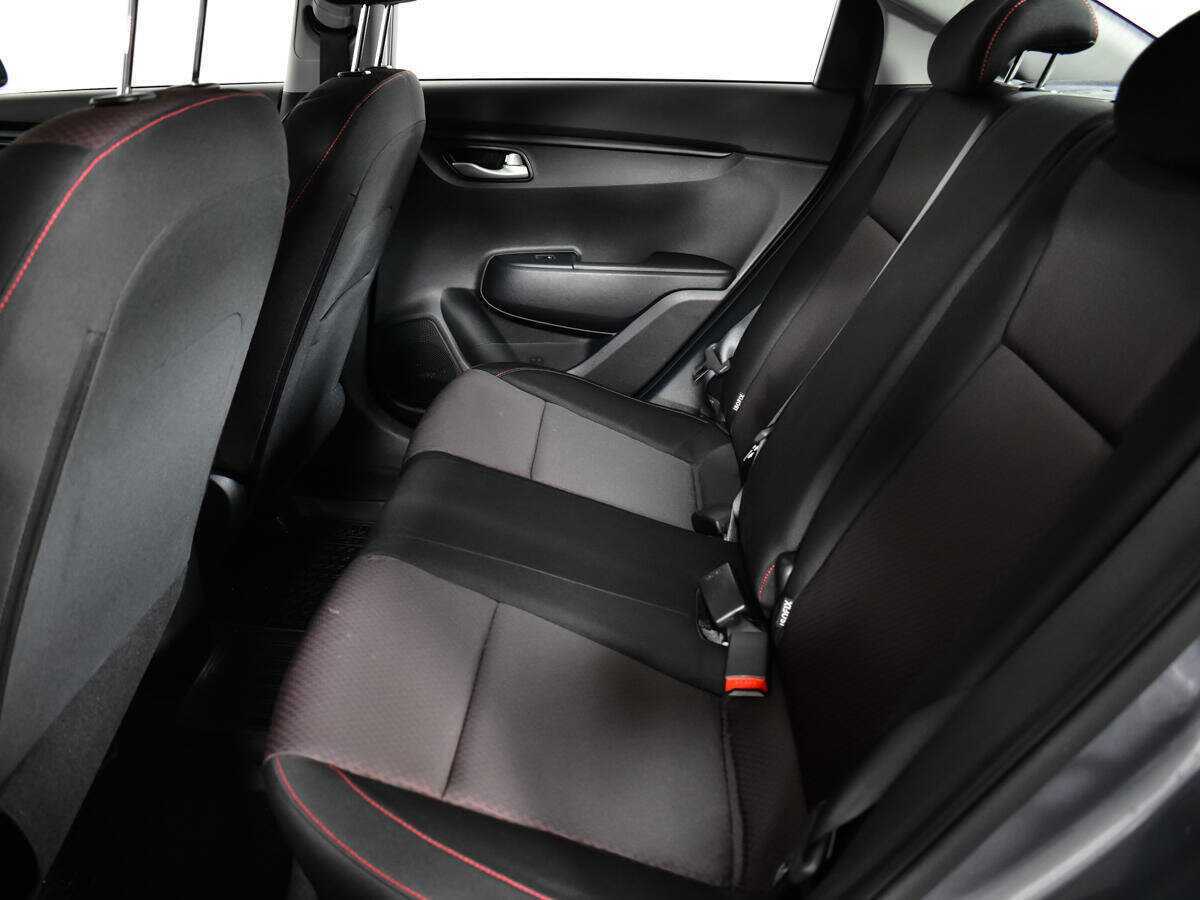 Купить Kia Rio с пробегом. Фото: #7