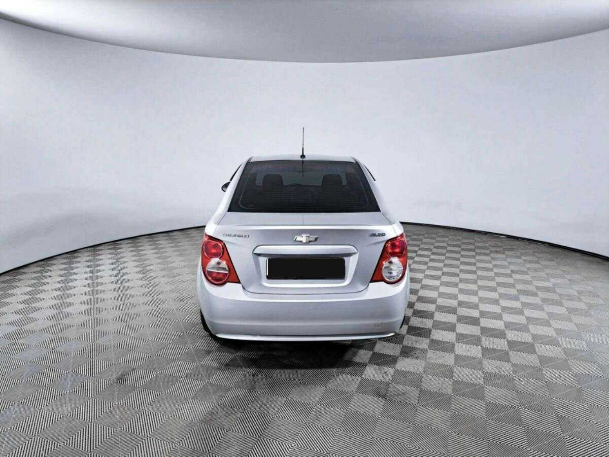 Купить Chevrolet Aveo с пробегом. Фото: #5