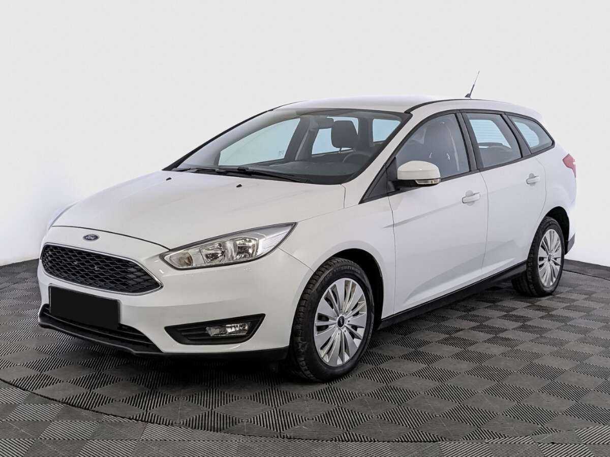 Купить Ford Focus с пробегом. Посмотреть фото