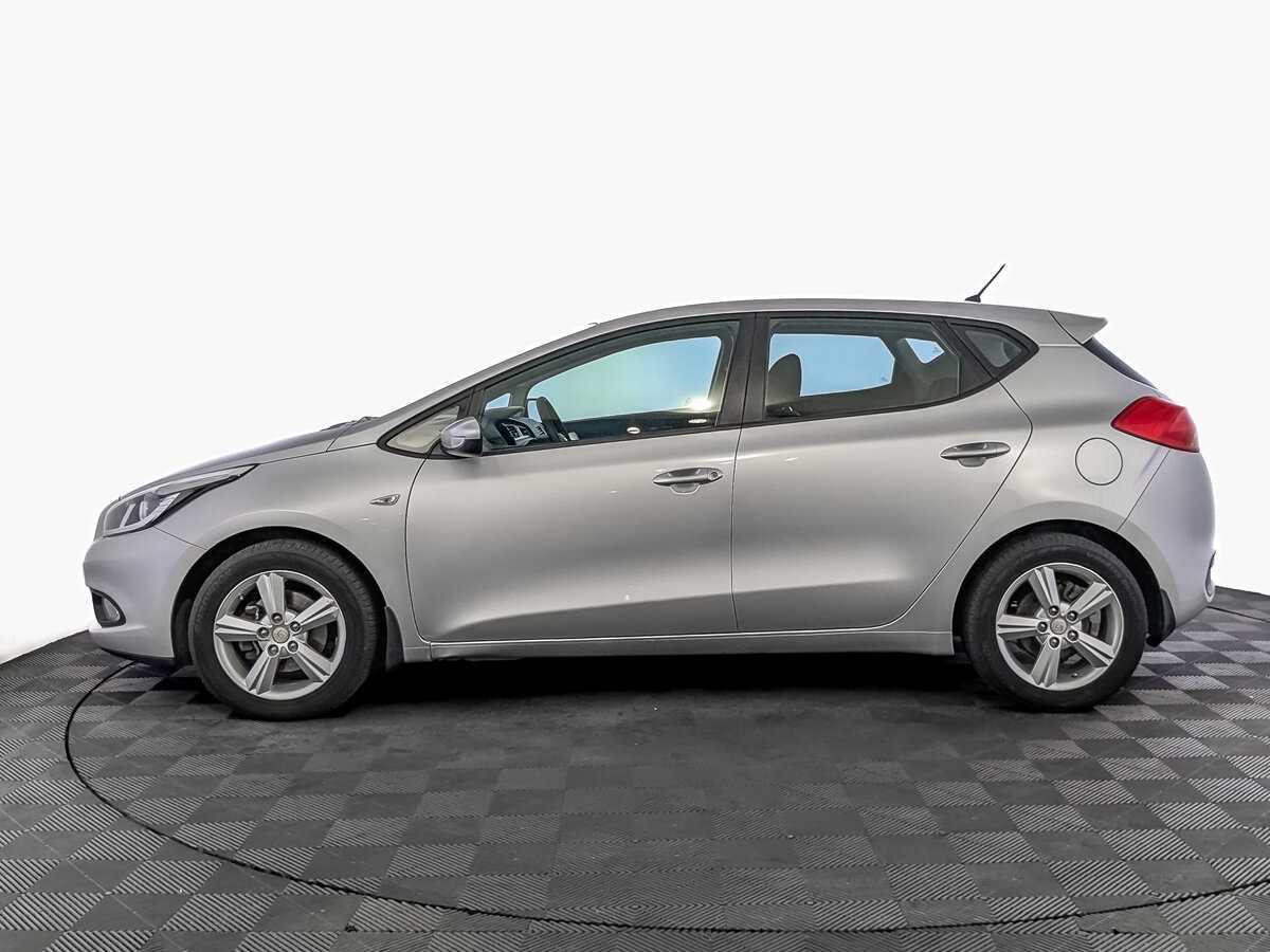 Купить Kia Ceed с пробегом. Фото: #7